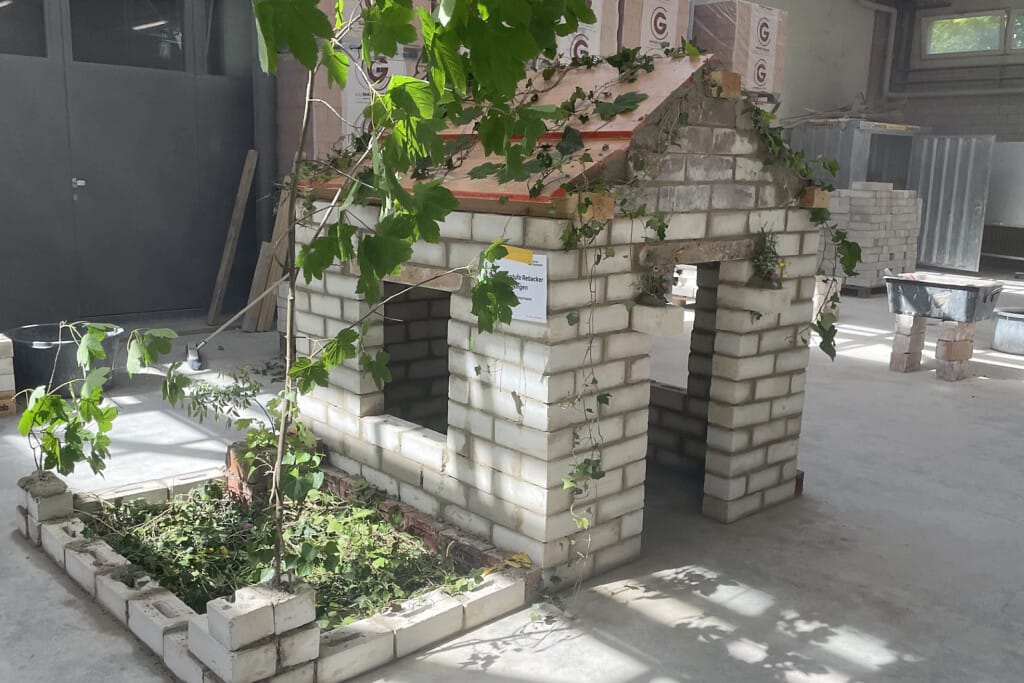 Tiny-House